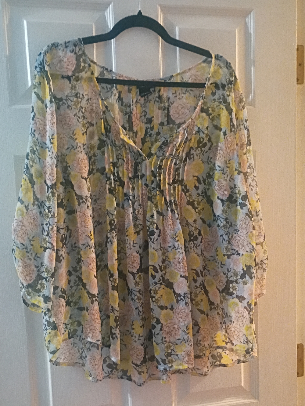torrid Sheer Floral Pintuck Blouse in Yellow & Pink